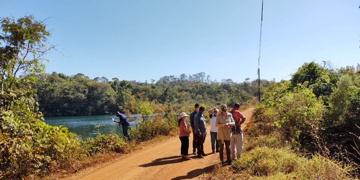Produtores rurais visitam Estação Experimental da Emater para conhecer projeto de pesquisa em piscicultura