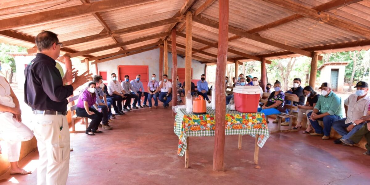 Emater organiza encontro entre produtores rurais e representantes da Enel para alinhar melhorias no fornecimento de energia