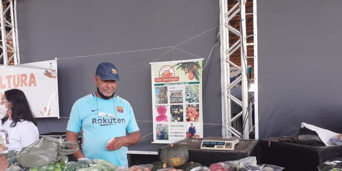Emater realiza Feira da Agricultura Familiar na Alego Ativa em Jataí