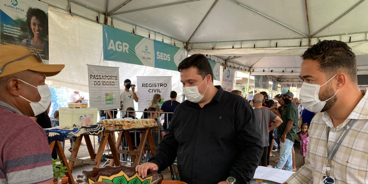 Emater realiza Feira da Agricultura Familiar na Alego Ativa em Hidrolândia