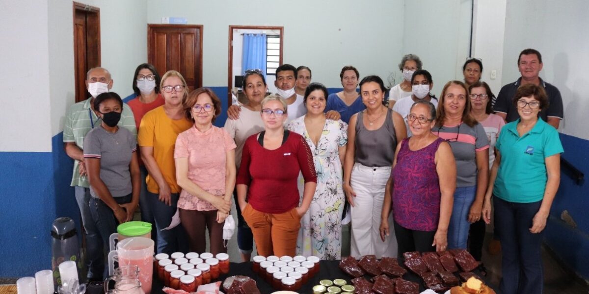 Emater ministra curso de Processamento Artesanal de Goiaba em Hidrolândia