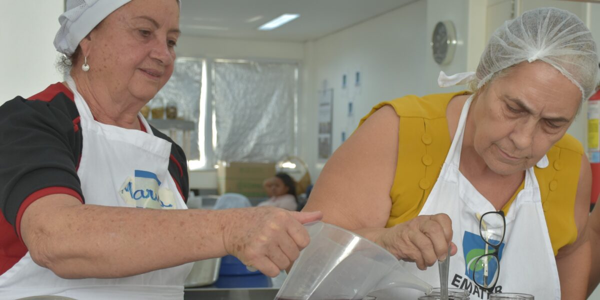 Emater realiza curso de doces na Unidade Didática de Agroindústria