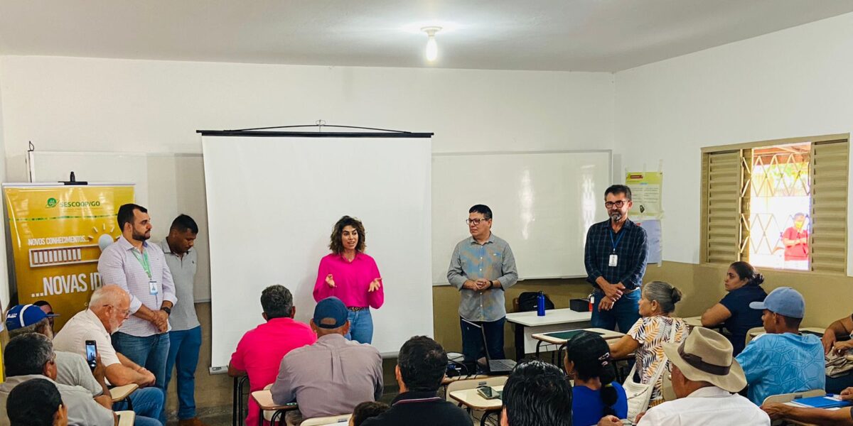 Produtores de Flores de Goiás passam por capacitação para integrar Polo de Fruticultura do Vão do Paranã
