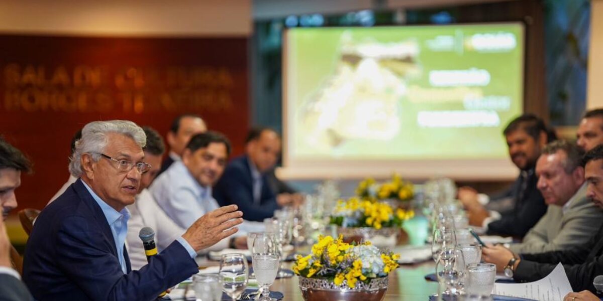 Governador Ronaldo Caiado anuncia três primeiras obras com recursos do Fundeinfra