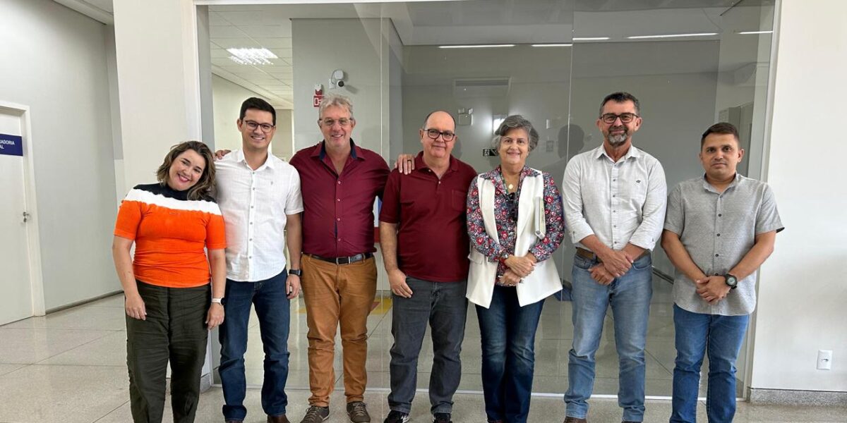 Emater e MDA se reúnem para aperfeiçoar parcerias voltadas para agricultura familiar