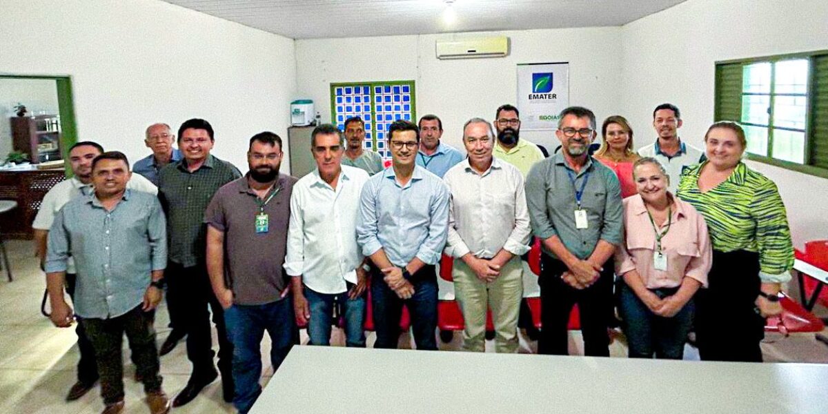 Presidente da Emater visita Unidade Regional da cidade de Goiás