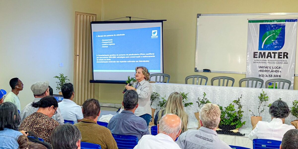 Emater realiza 2º Encontro Técnico sobre a cultura da jabuticabeira em Hidrolândia
