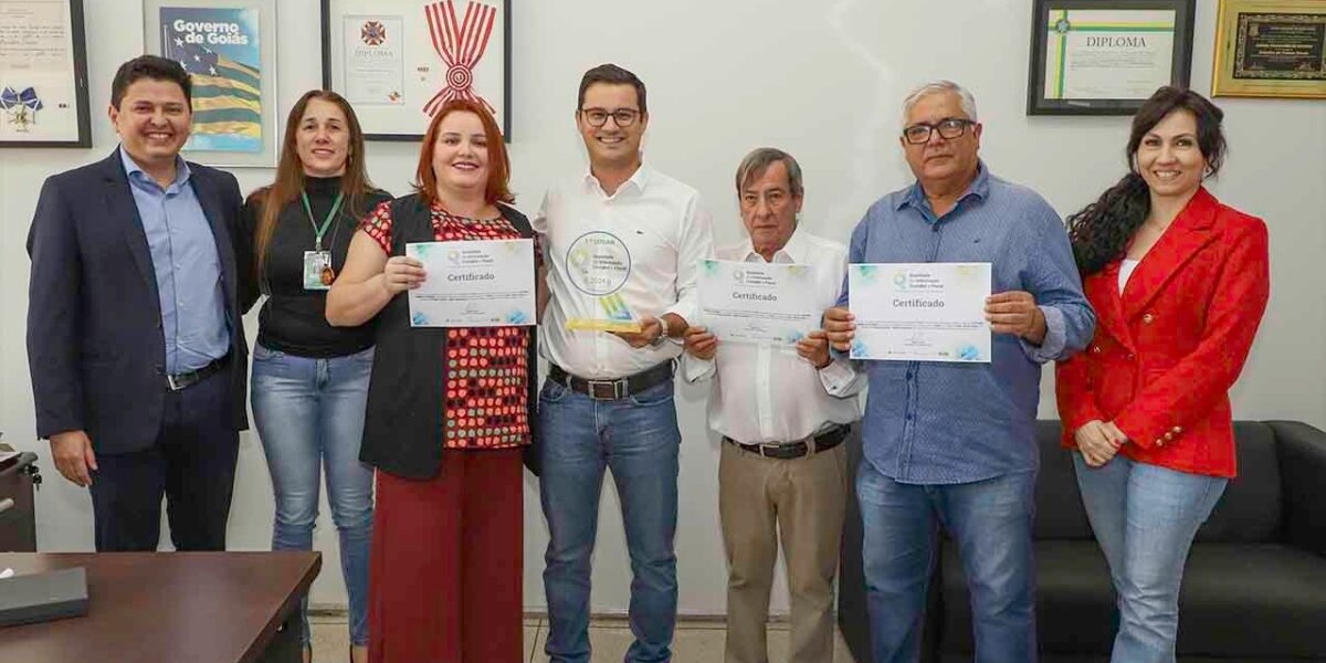 Governo de Goiás faz entrega simbólica do Prêmio de Qualidade da Informação Contábil e Fiscal à Emater Goiás