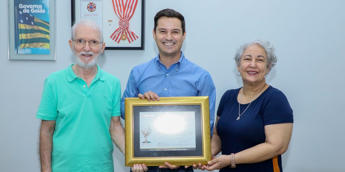 Emater Goiás conquista Troféu Seriema 2024 com pesquisa sobre o pequi