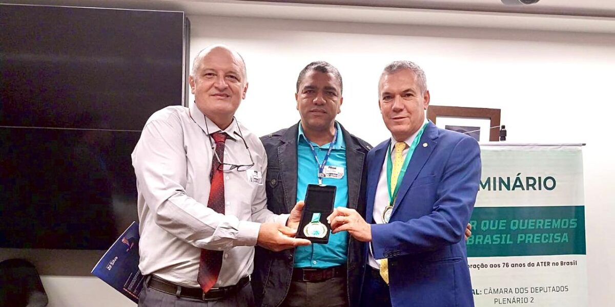 Extensionista da Emater recebe homenagem em Brasília