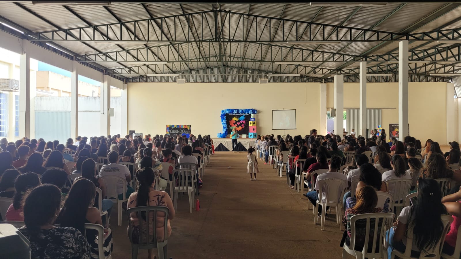 Planaltina de Goiás debate educação para criança de espectro autista