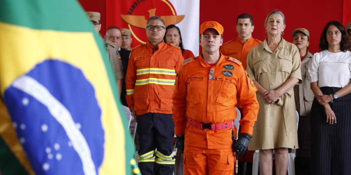 Troca de comando e formatura marcam evento do Corpo de Bombeiros Militar em Luziânia