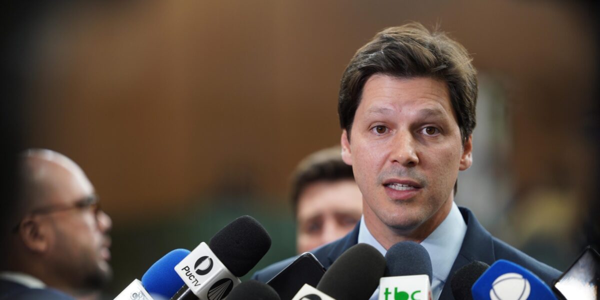 Daniel Vilela se reúne com governador do DF para discutir reajuste do transporte público no Entorno