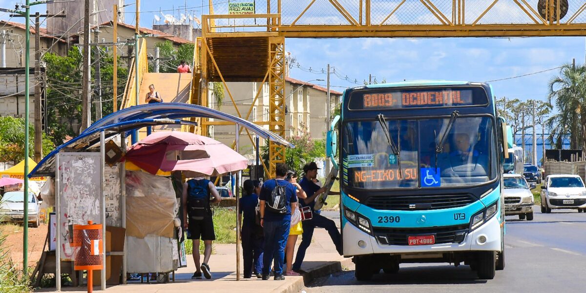 Governo de Goiás consegue suspender aumento das tarifas do transporte no Entorno do DF