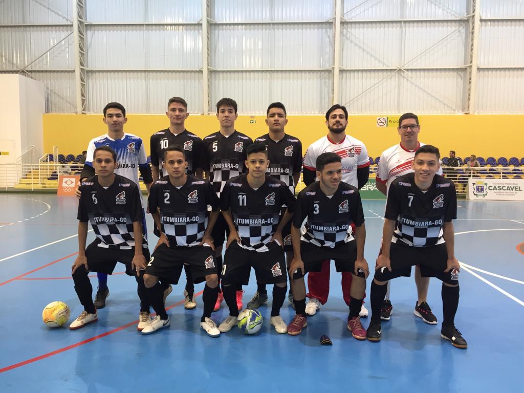 Escola de Itumbiara vence etapa regional dos Jogos Escolares, no futsal masculino