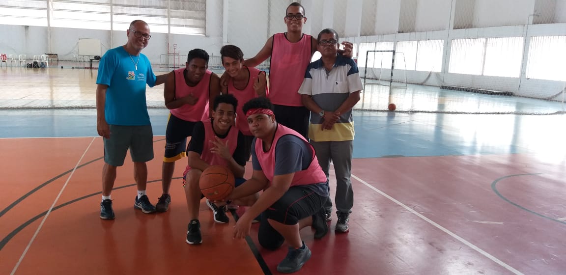 Governo de Goiás oferece projetos de iniciação esportiva