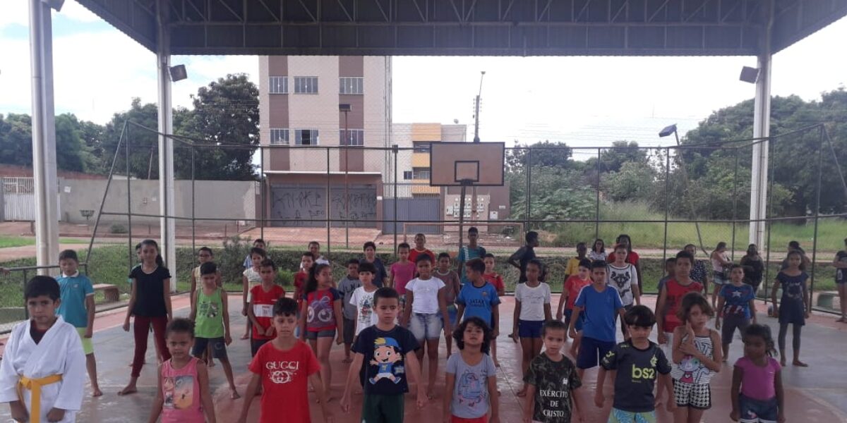 Águas Lindas de Goiás já conta com mais de 100 alunos inscritos nas turmas de karatê