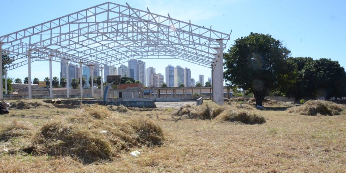 Governador anuncia retomada das obras na Praça de Esportes do Setor Pedro Ludovico