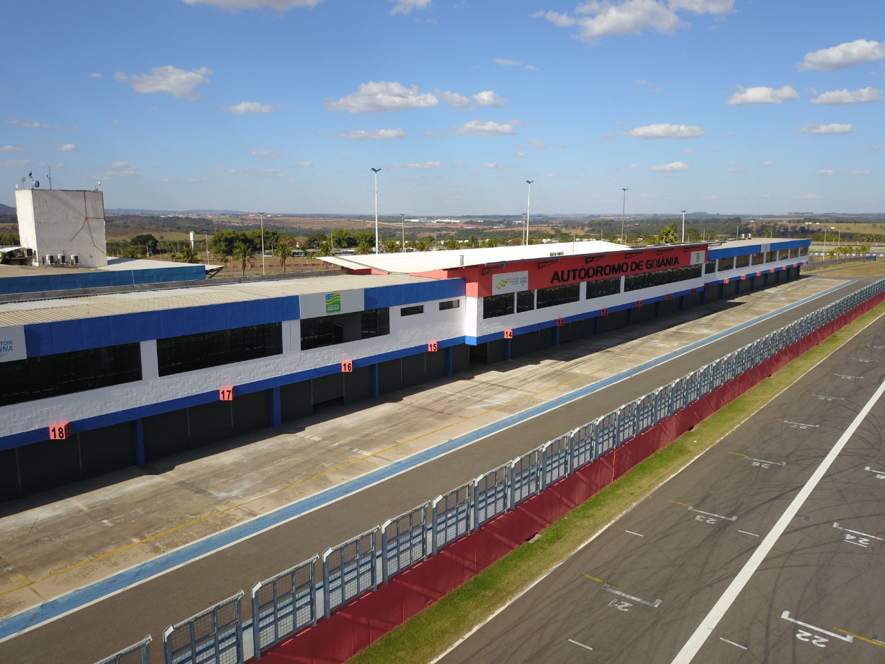 Autódromo Internacional de Goiânia terá dois fins de semana de disputa da Porsche Cup