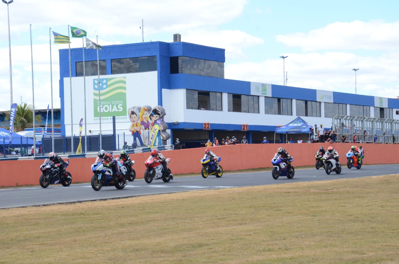 Autódromo de Goiânia fecha temporada do Goiás Superbike e Campeonato Brasileiro de Motovelocidade