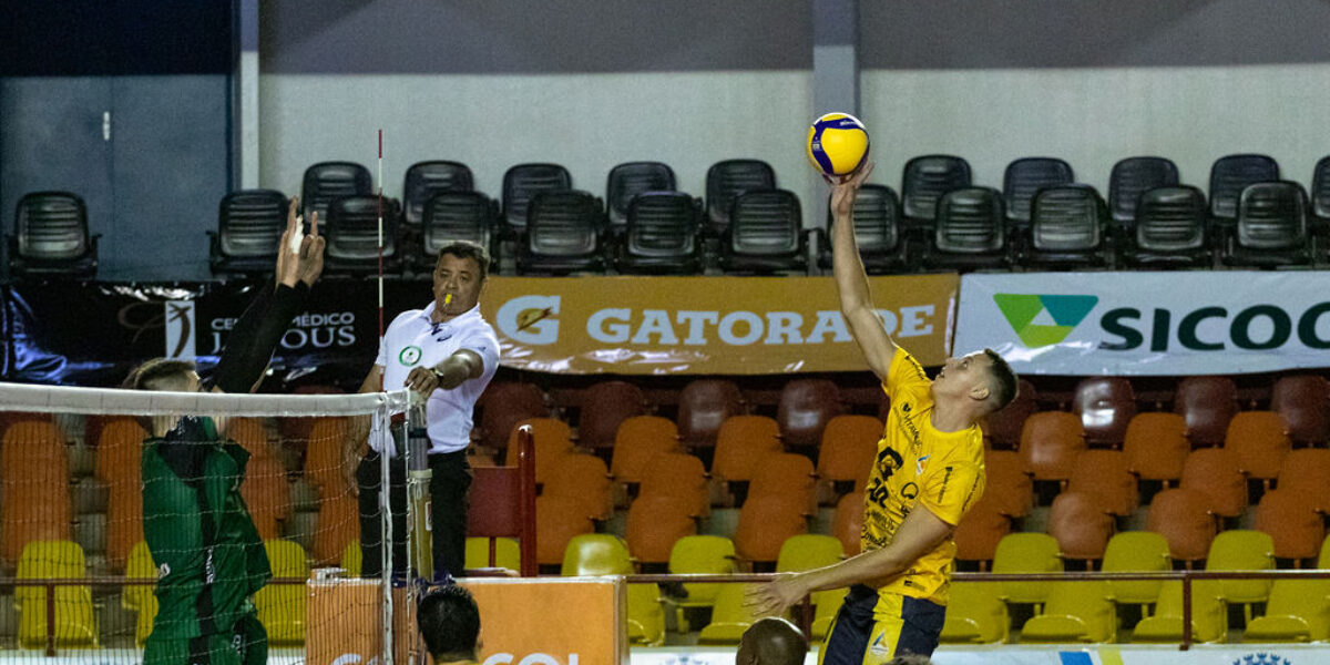 Anápolis Vôlei vence duelo regional com o Brasília e fica a uma vitória de conquistar o acesso para a Superliga A