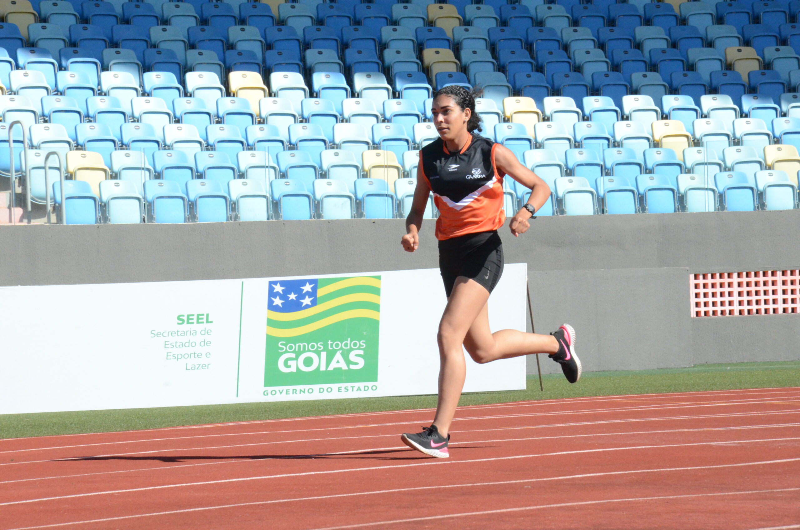 Bolsista do Pró-Atleta conquista bronze no Campeonato Paulista e quebra recorde goiano nos 800 metros