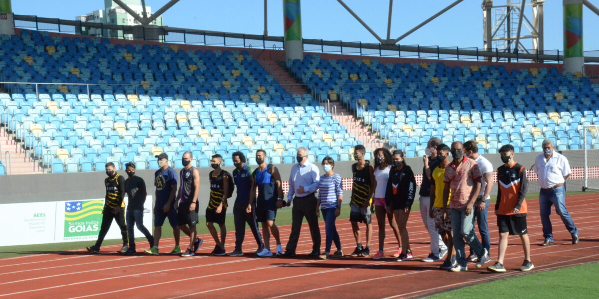 Estádio Olímpico Pedro Ludovico Teixeira abre as portas para treinos de alto rendimento do atletismo