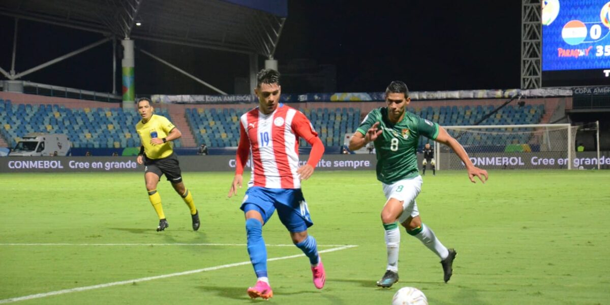 Paraguai vence a Bolívia em primeiro jogo do Estádio Olímpico Pedro Ludovico Teixeira na Copa América