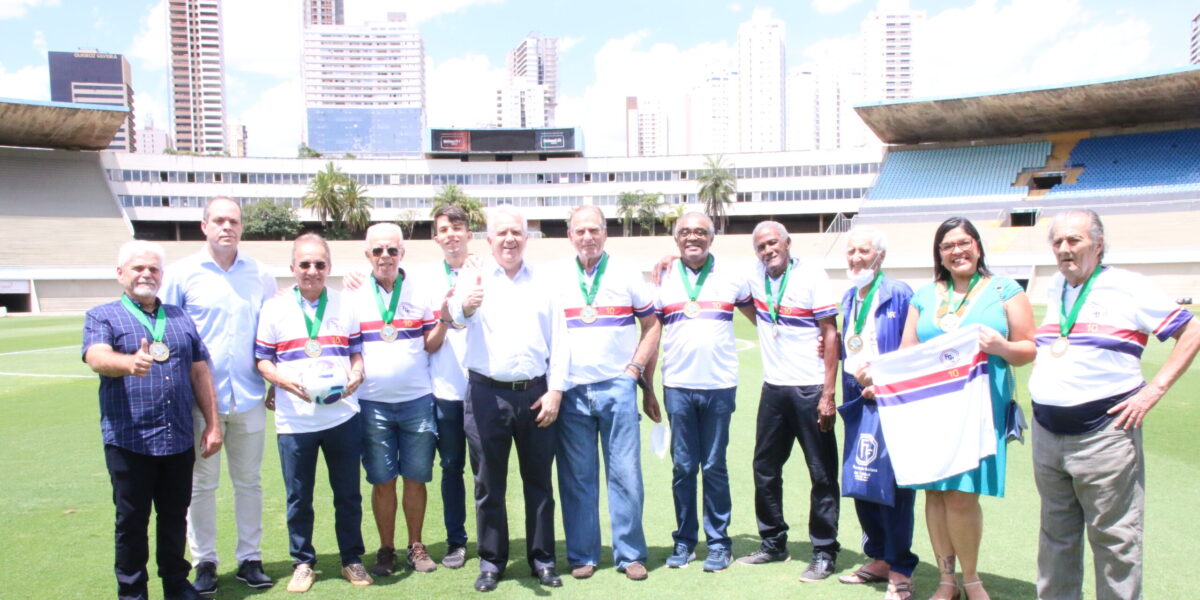 Personagens históricos do Serra Dourada são homenageados em aniversário de 47 anos do estádio