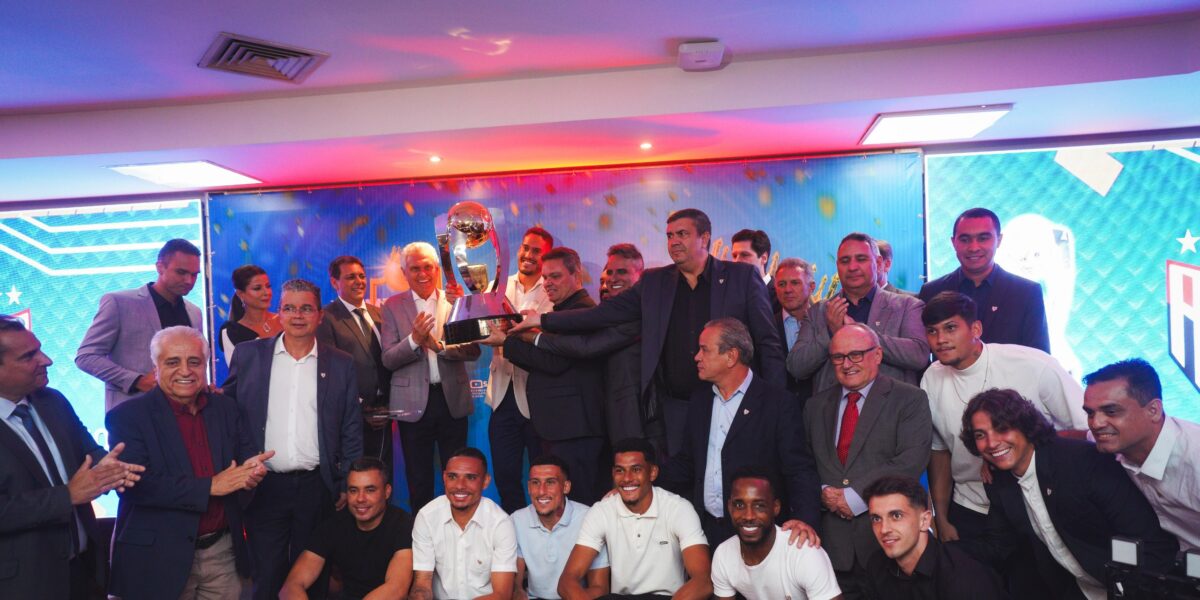 Palácio das Esmeraldas recebe premiação dos Melhores do Campeonato Goiano 2024