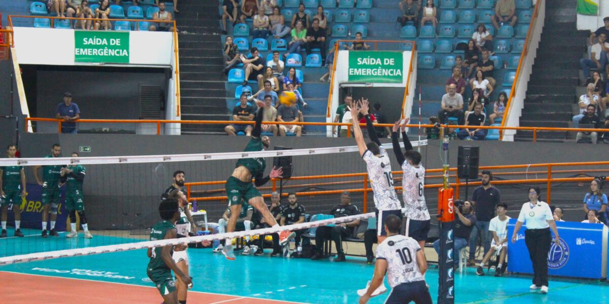 Goiás vence Neurologia Ativa em jogo de cinco sets em primeiro encontro de goianos na história da Superliga A