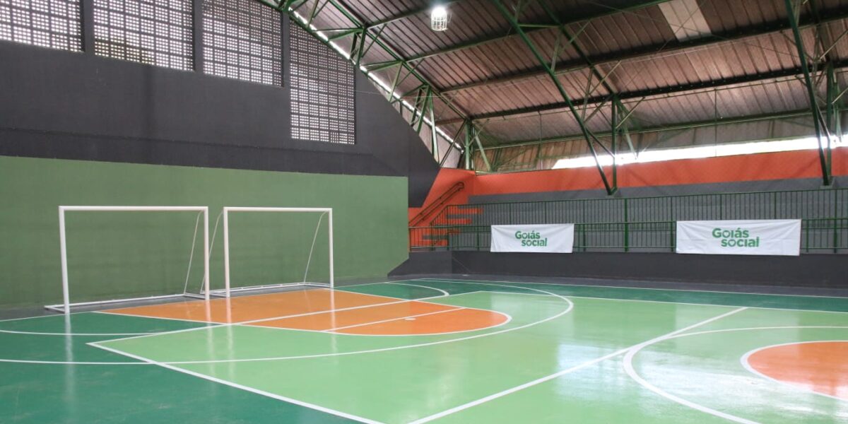 Governo de Goiás entrega reforma do Ginásio do Setor Capuava, em Goiânia