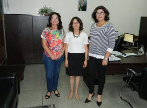 Presidente da FAP-DF, Ivone Rezende Diniz, presidente da FAPEG, Zaira Turchi, e vice-presidente da FAP-DF, Regina Buani.