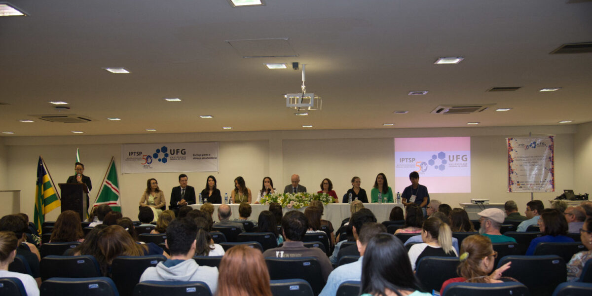 Fapeg participa das celebrações de 50 anos do IPTSP da UFG