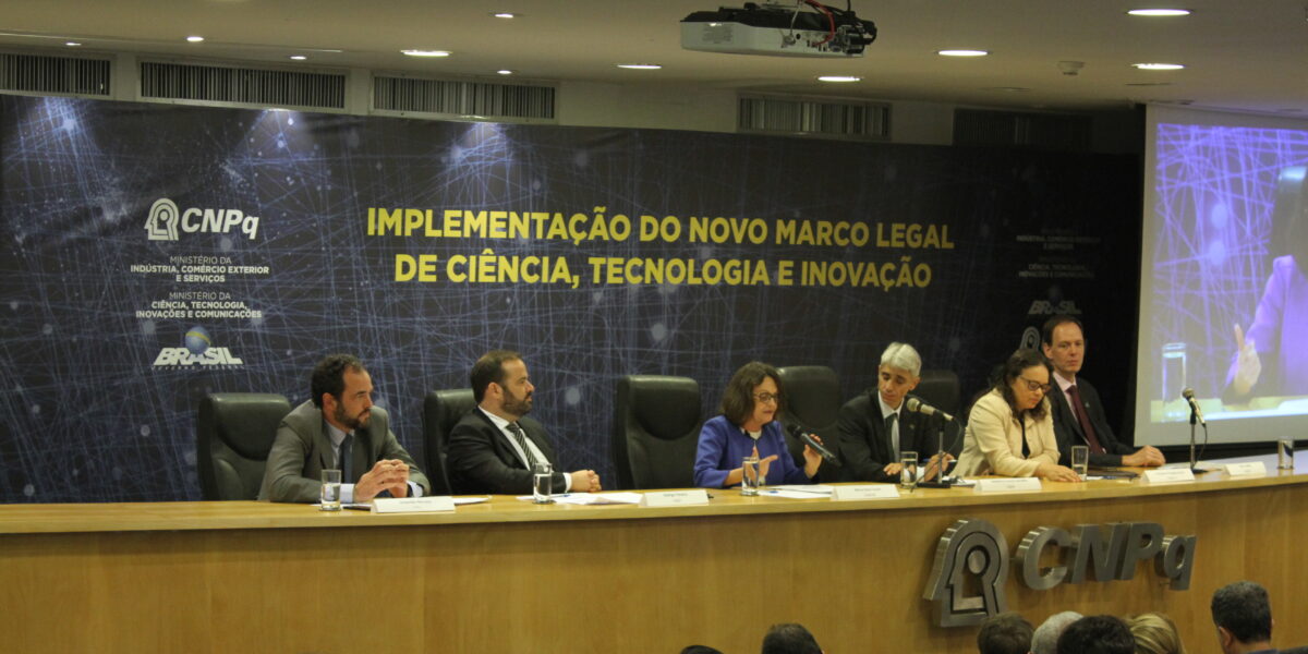 Presidente da Fapeg participa do seminário para implementação do Marco Legal