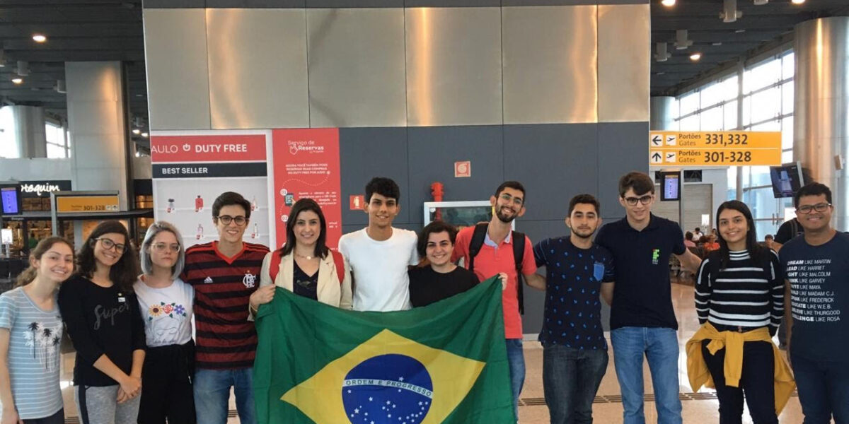 Estudante e servidora do IFG embarcam para intercâmbio no Japão