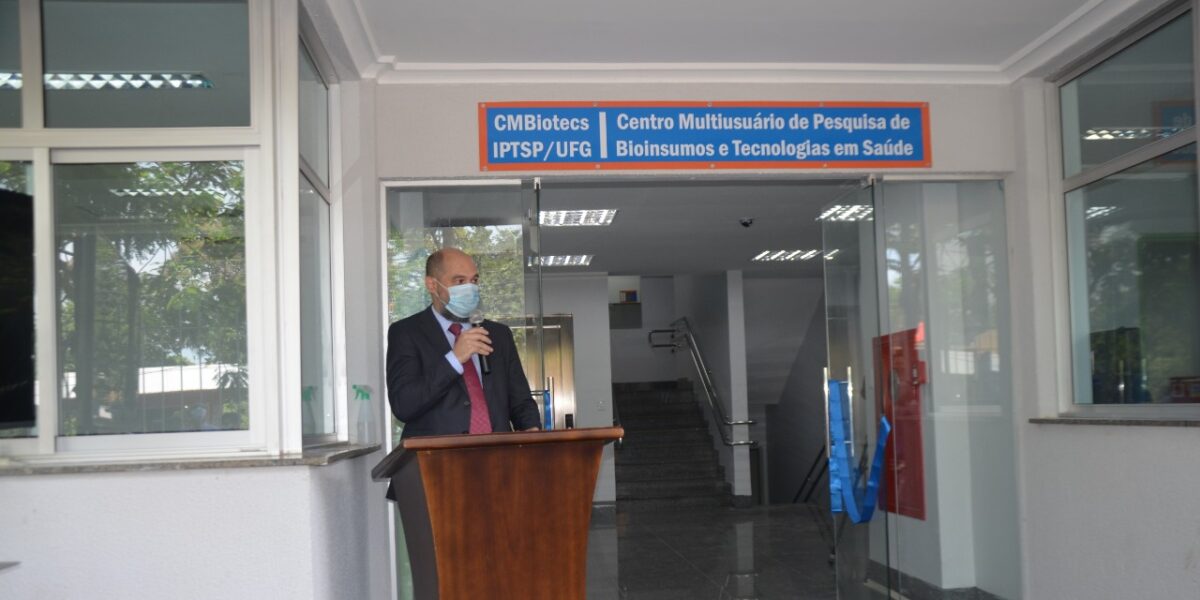 Presidente da Fapeg participa da inauguração do Centro Multiusuário de Pesquisa de Bioinsumos e Tecnologias em Saúde da UFG