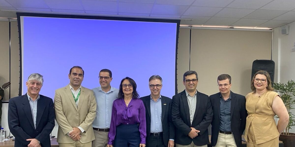 Inaugurado o Centro de Excelência em Estudos Moleculares, Energia e Petróleo da UFG