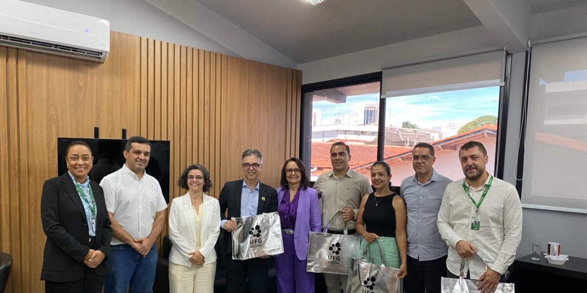 Fapeg recebe nova reitoria da UFG para alinhamento institucional