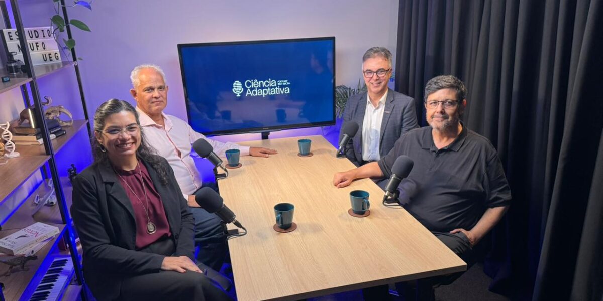 Podcast Ciência Adaptativa estreia debatendo os desafios e a importância do fomento à pesquisa no Brasil