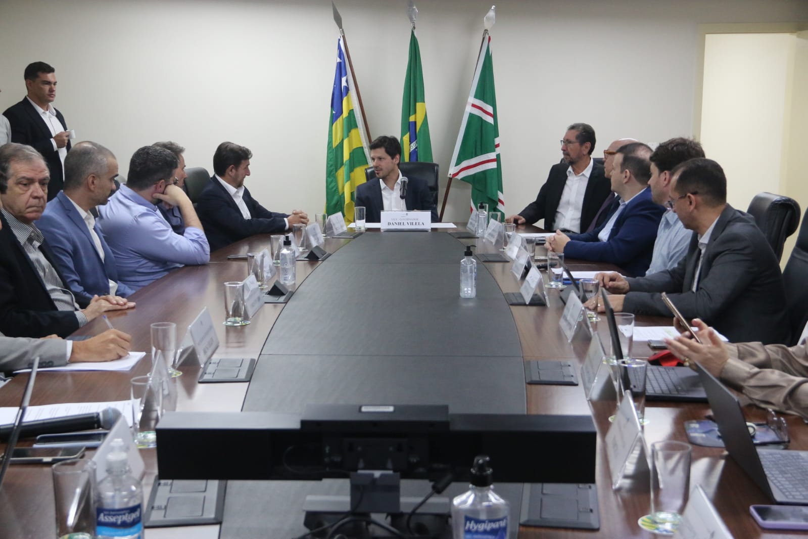 Governo de Goiás apresenta à iniciativa privada as diretrizes para modernização do Estádio Serra Dourada