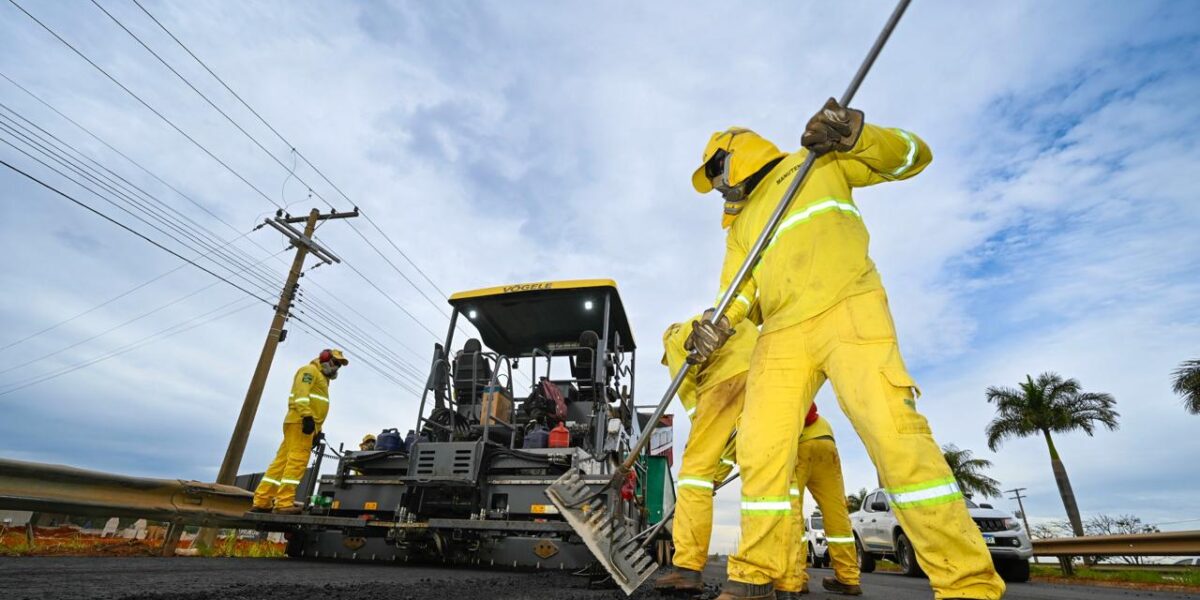Governo de Goiás alcança 72% de avanço físico na restauração da GO-060, entre Goiânia e Trindade