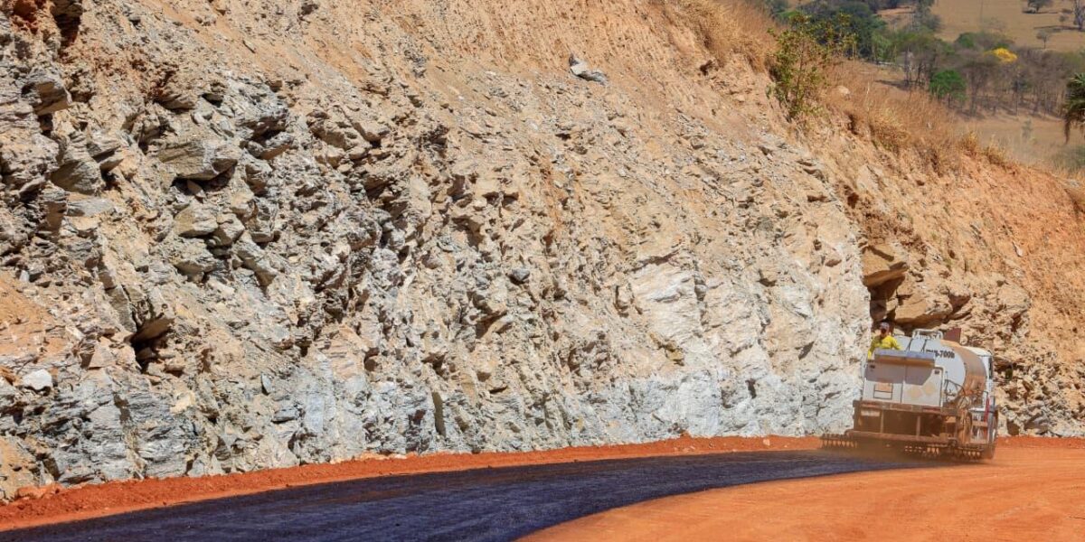 Pavimentação da GO-460 chega a 94% e deve ser concluída em setembro