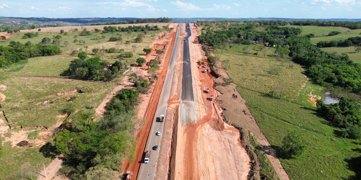 Goinfra informa desvio de tráfego em razão da duplicação da GO-330, na região de Catalão