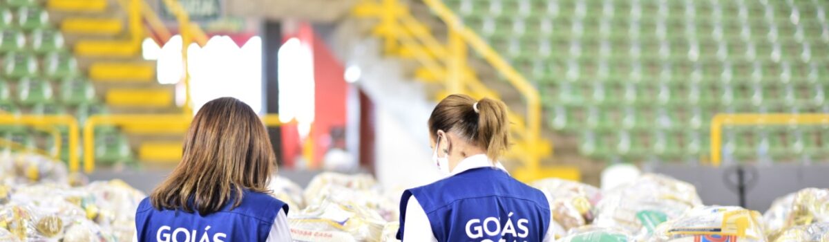 Governo de Goiás entrega cestas básicas em todos os 246 municípios goianos