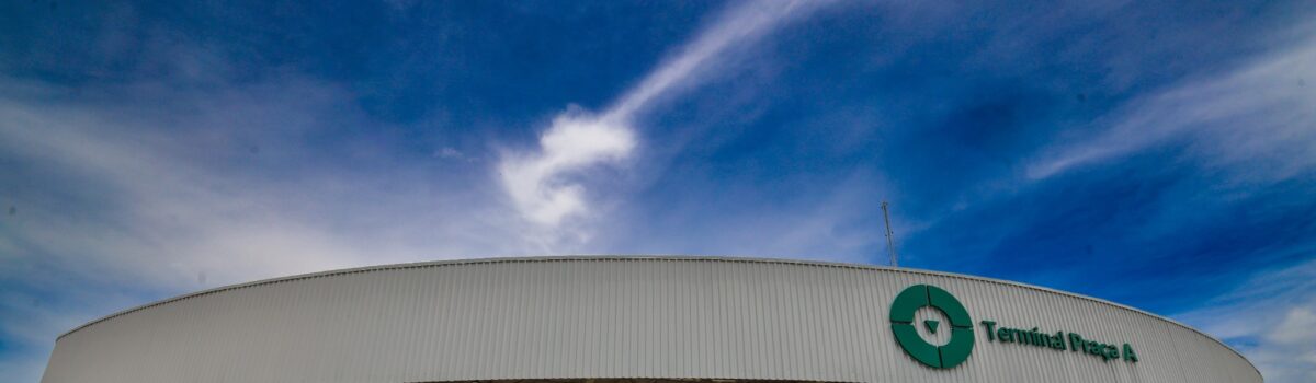 Governo de Goiás entrega reconstrução do Terminal Praça A e 21 ônibus elétricos