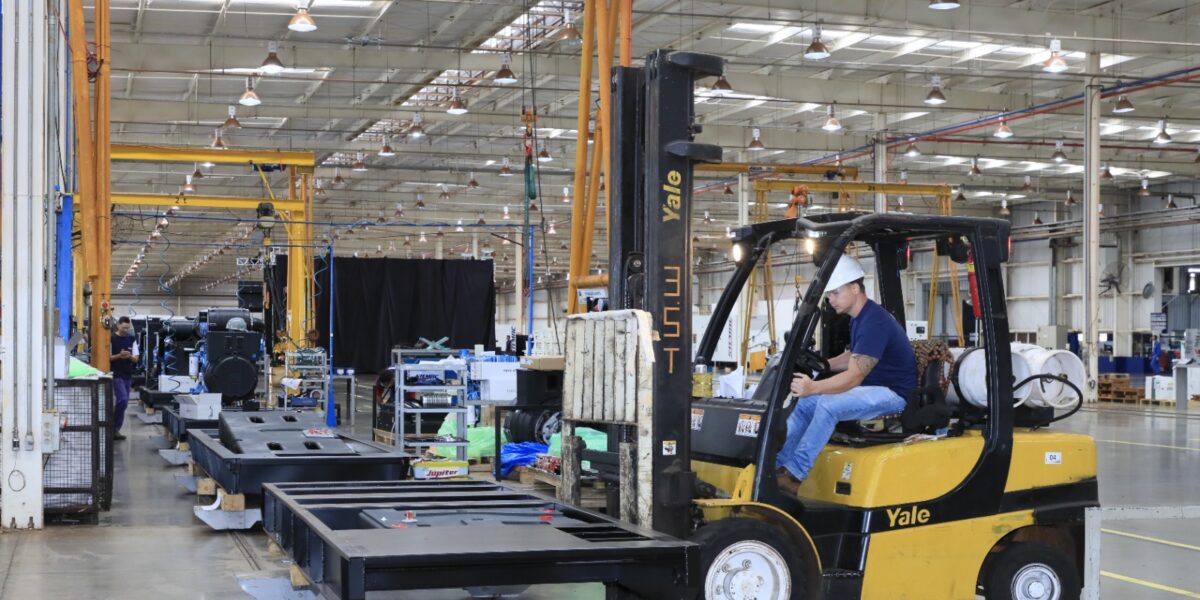 Goiás cresce acima da média nacional em novembro