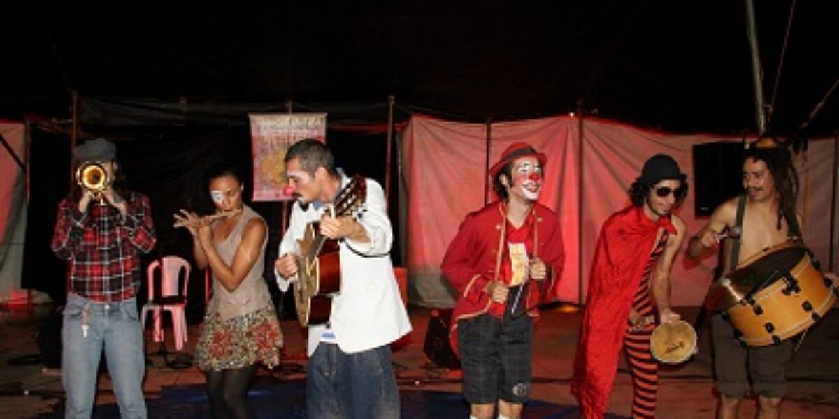 Forró de Lona se apresenta na reinauguração do Circo Basileu França