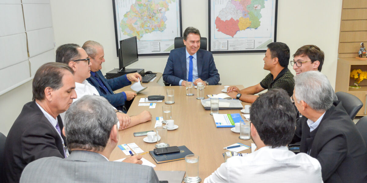 Indústria chinesa de fertilizantes biotecnológicos estuda aplicação de investimentos em Goiás