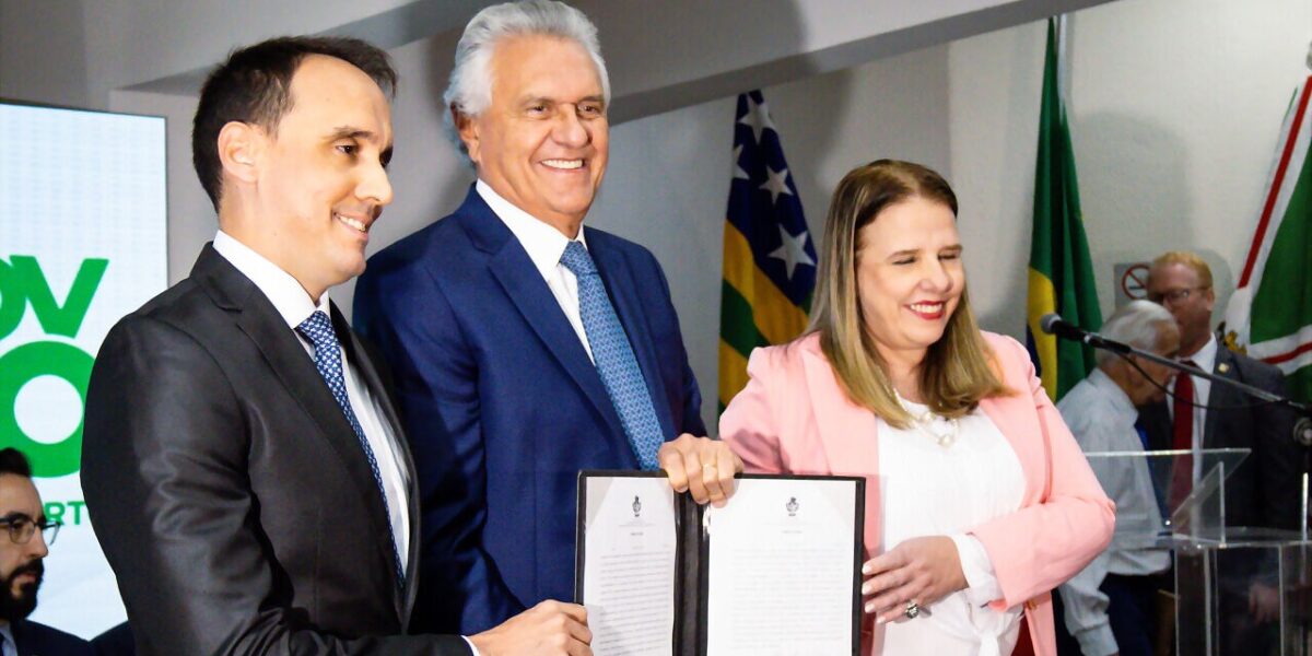 SIC prestigia posse do novo procurador-geral do Estado e secretária de Economia em Goiânia